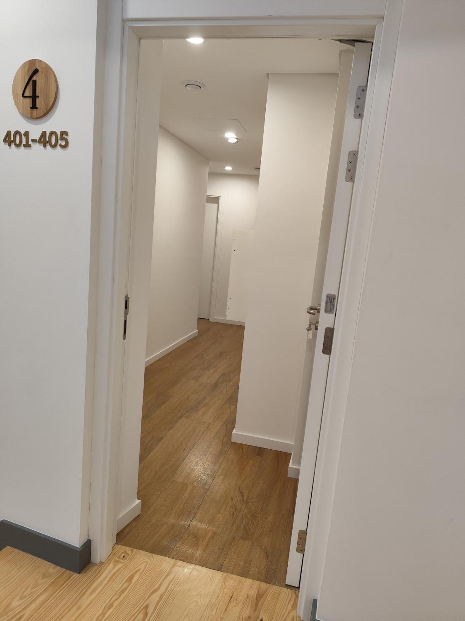 Hotel Bacalhoeiros 125 2*